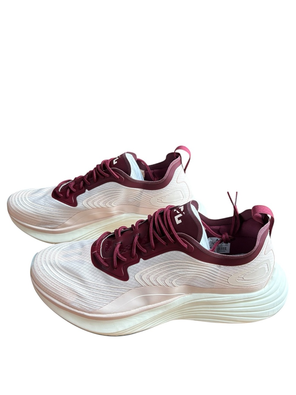APL Streamline Men’s Running Shoes Crème Burgundy White 10.5 NIB